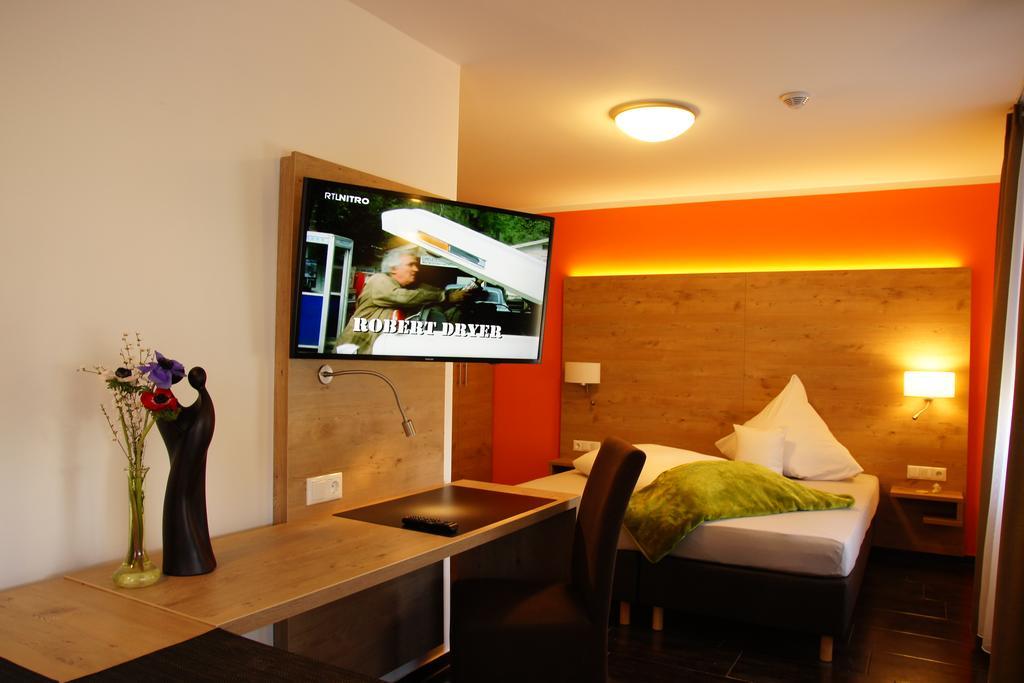 Gersthofer Auszeit Hotel Gersthofen Bagian luar foto